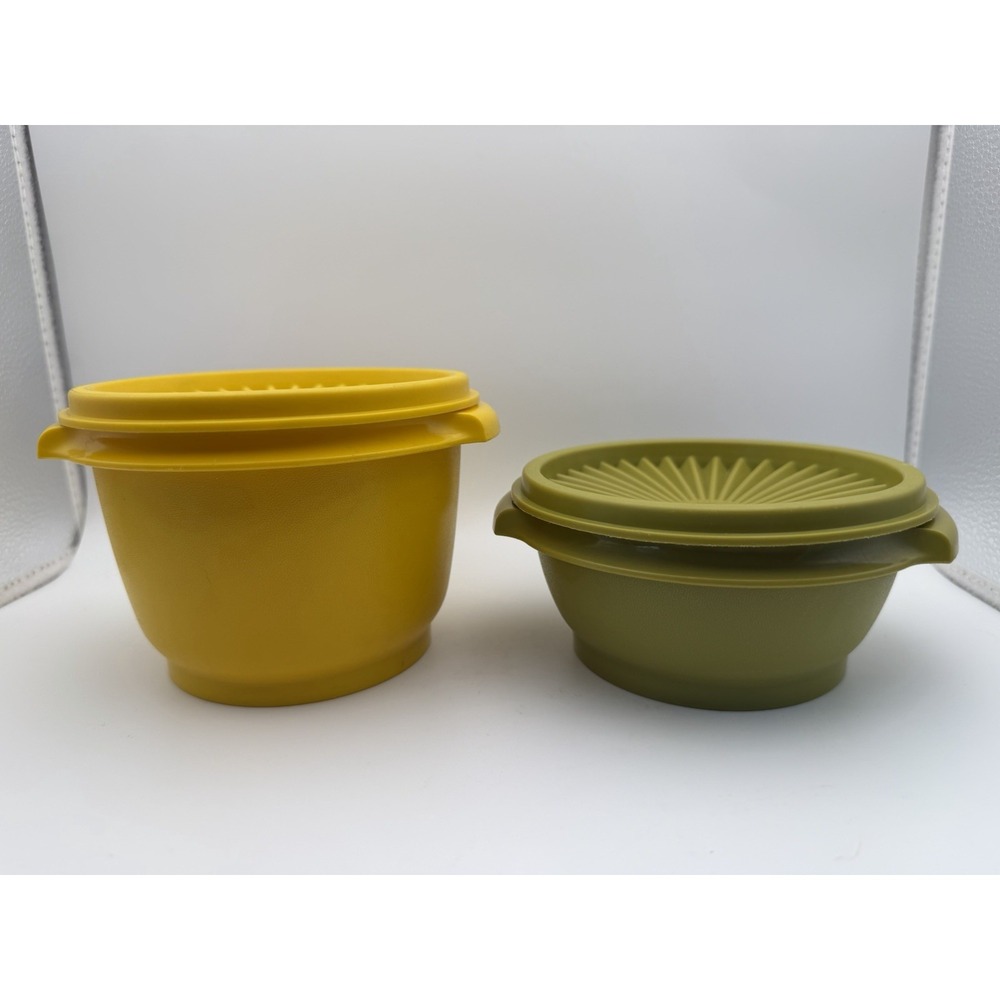 Vtg Set 2 Tupperware Storage Bowls Lids Harvest Gold / Yellow Avocado